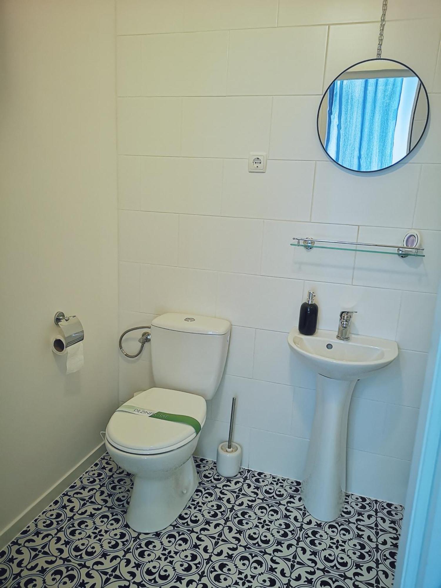 Weisz Apartment-City Center-Free Private Parking,Wifi,Ac Nagykároly Kültér fotó